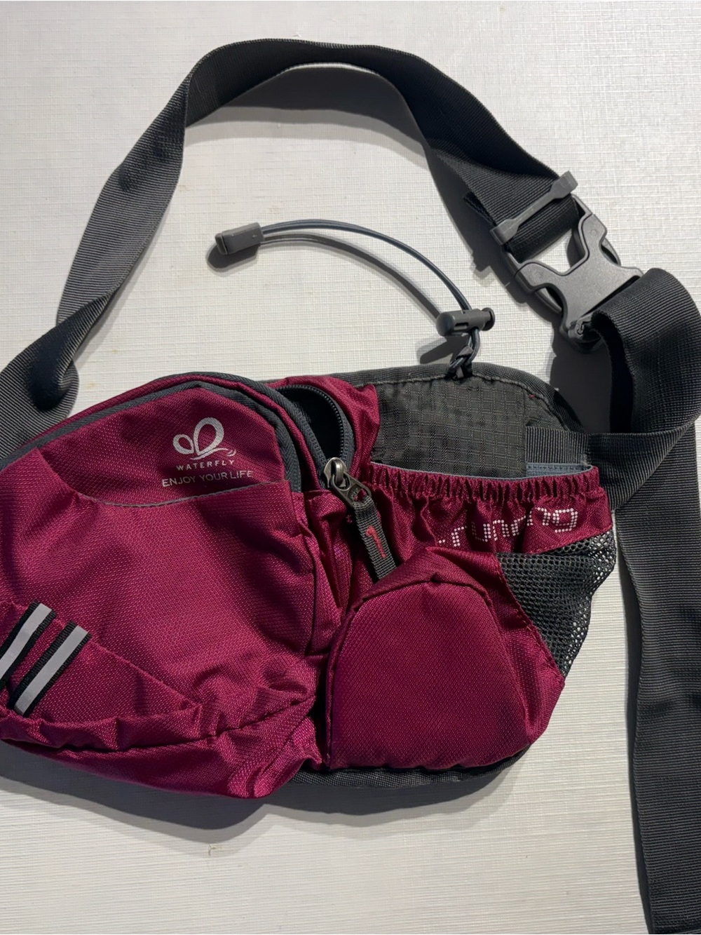 Waterfly Sports Fanny Pack Waist Bag with Water Bottle Holder – Maroon/Burgundy